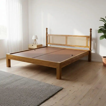 Vishranti Cane Bed